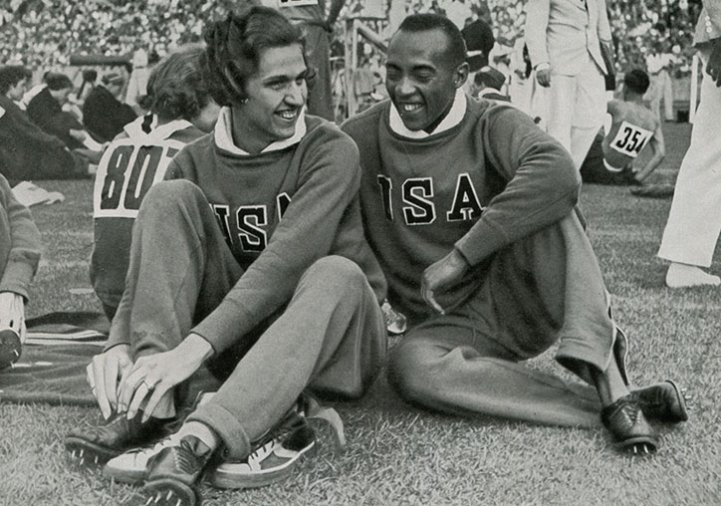 Photos Helen Stephens et Jesse Owens [États-Unis], carte postale, 1936.
