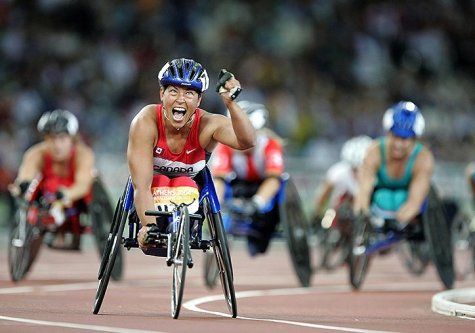 Photos Chantal Petitclerc [Canada], un record mondial et une médaille d'or au 1.500 mètres, photographie de Brian Bahr, 2008.
