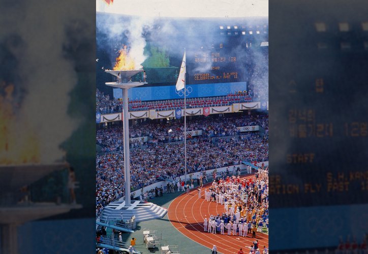 La cérémonie d’ouverture dans le stade olympique, carte postale, 1988.