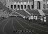 Visuel d'archives sur les Jeux Olympiques à travers les premières caméras portatives